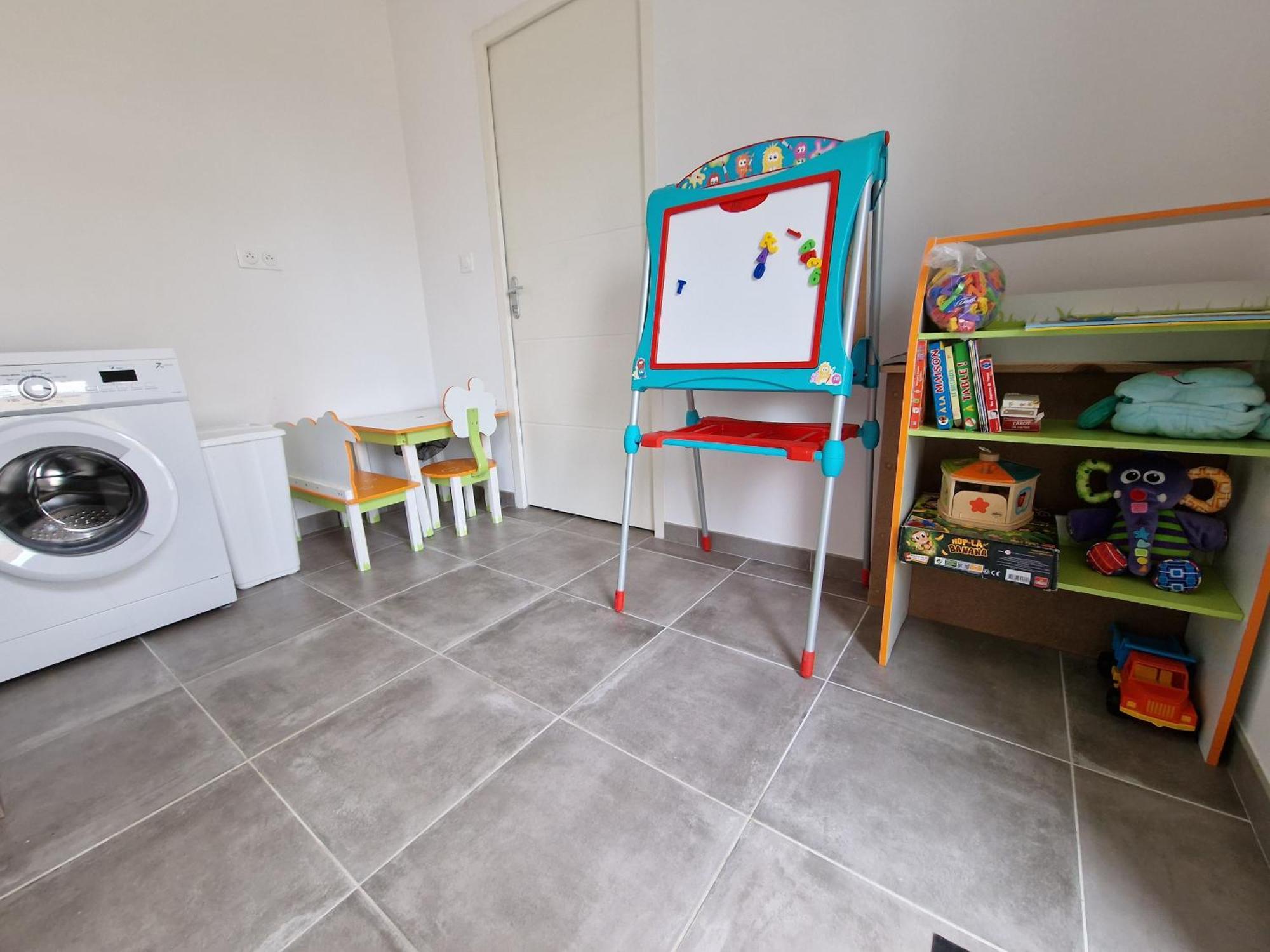 Coeur De Village Commerces Proximite Center Parcs Les-Trois-Moutiers Dış mekan fotoğraf